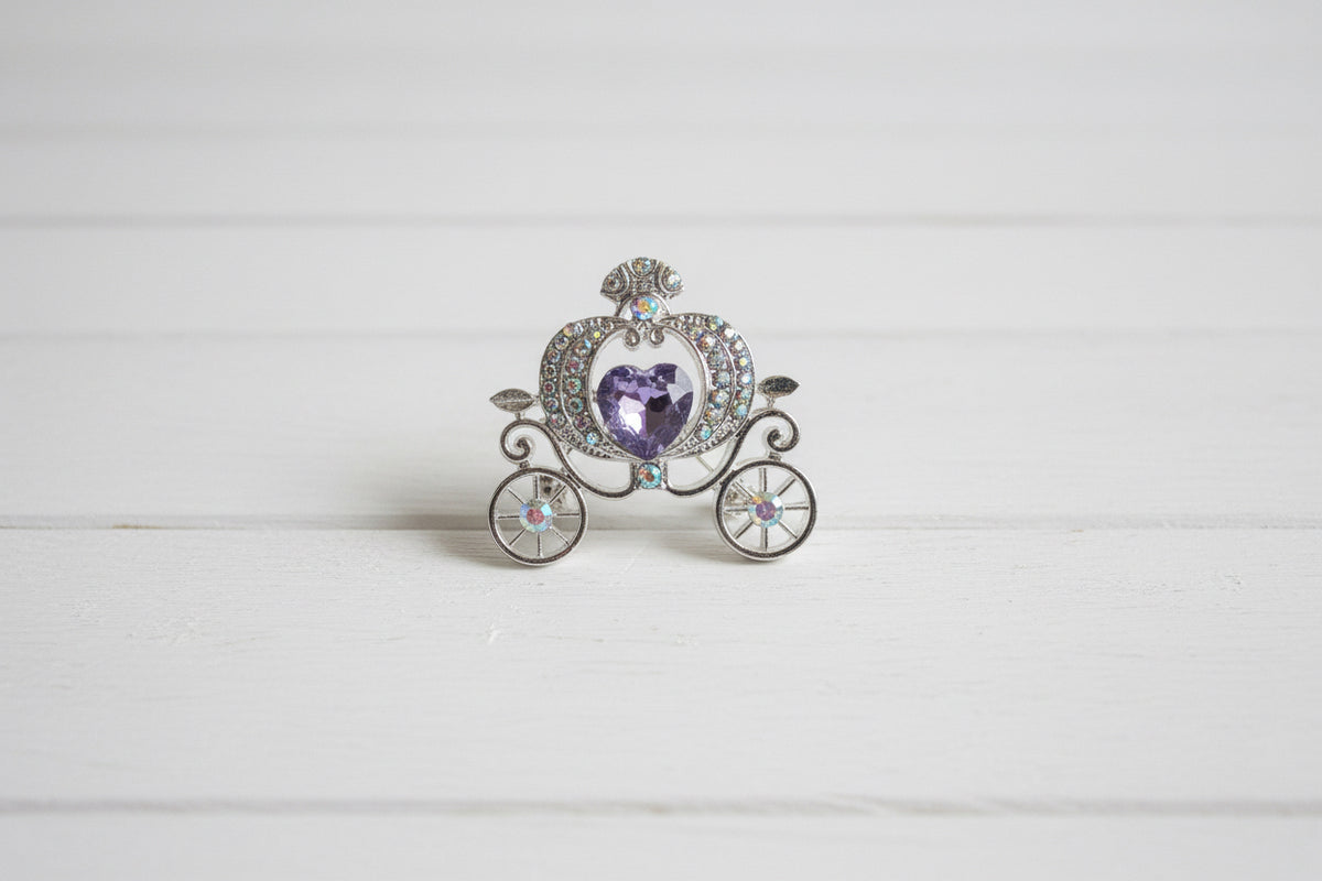 Fancy metal carriage, sold individually