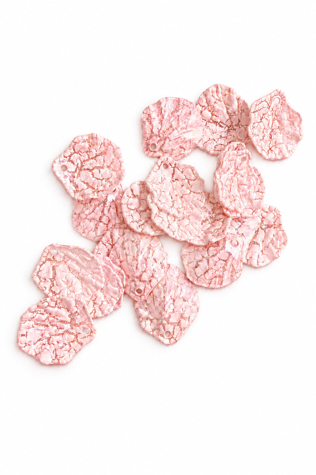 Pack of 25 pastel acrylic leaf beads