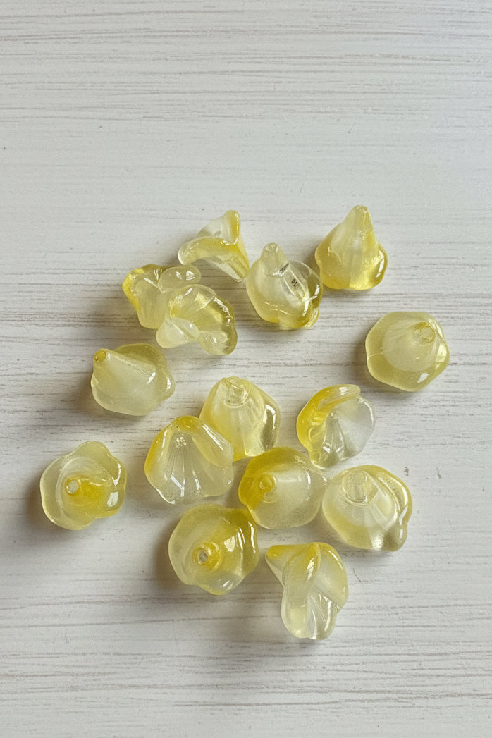New Style Glass Flower Beads pack of 40