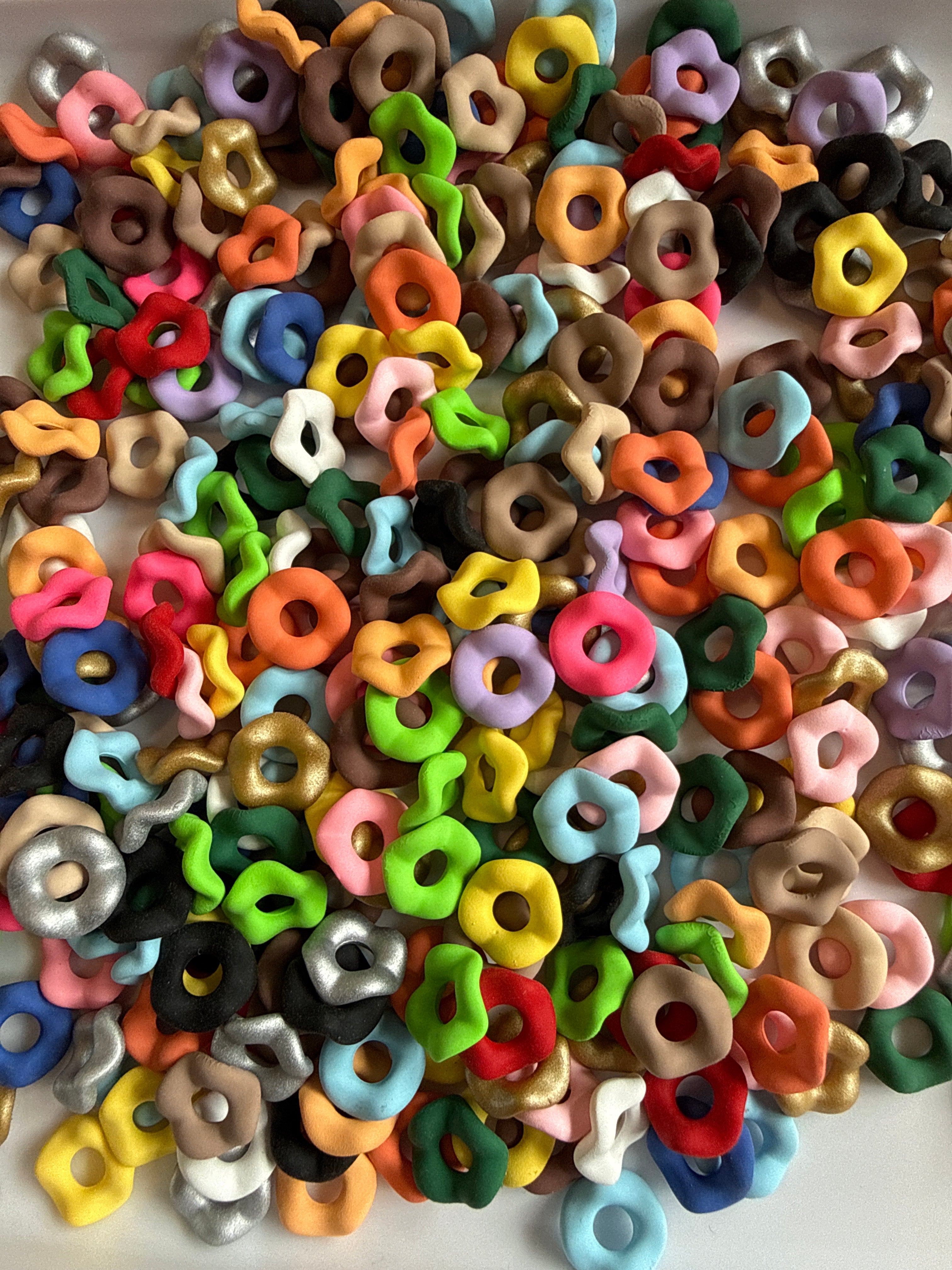 12mm Acrylic Silicone Touch Wavy Spacers - pack of 20