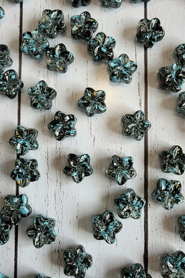 Paint splash acrylic flower beads for beadable pens and keychains – pack of 10
