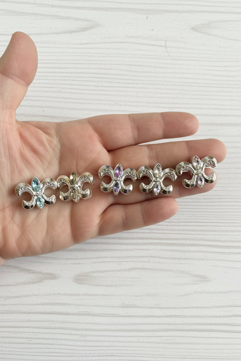 Fancy Fleur De Lis beads