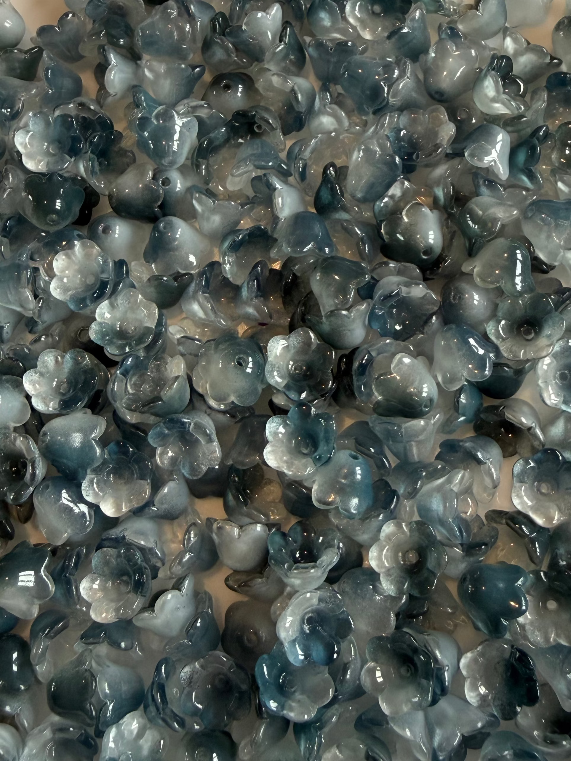 Grey Glass Flowers - pack of 50
