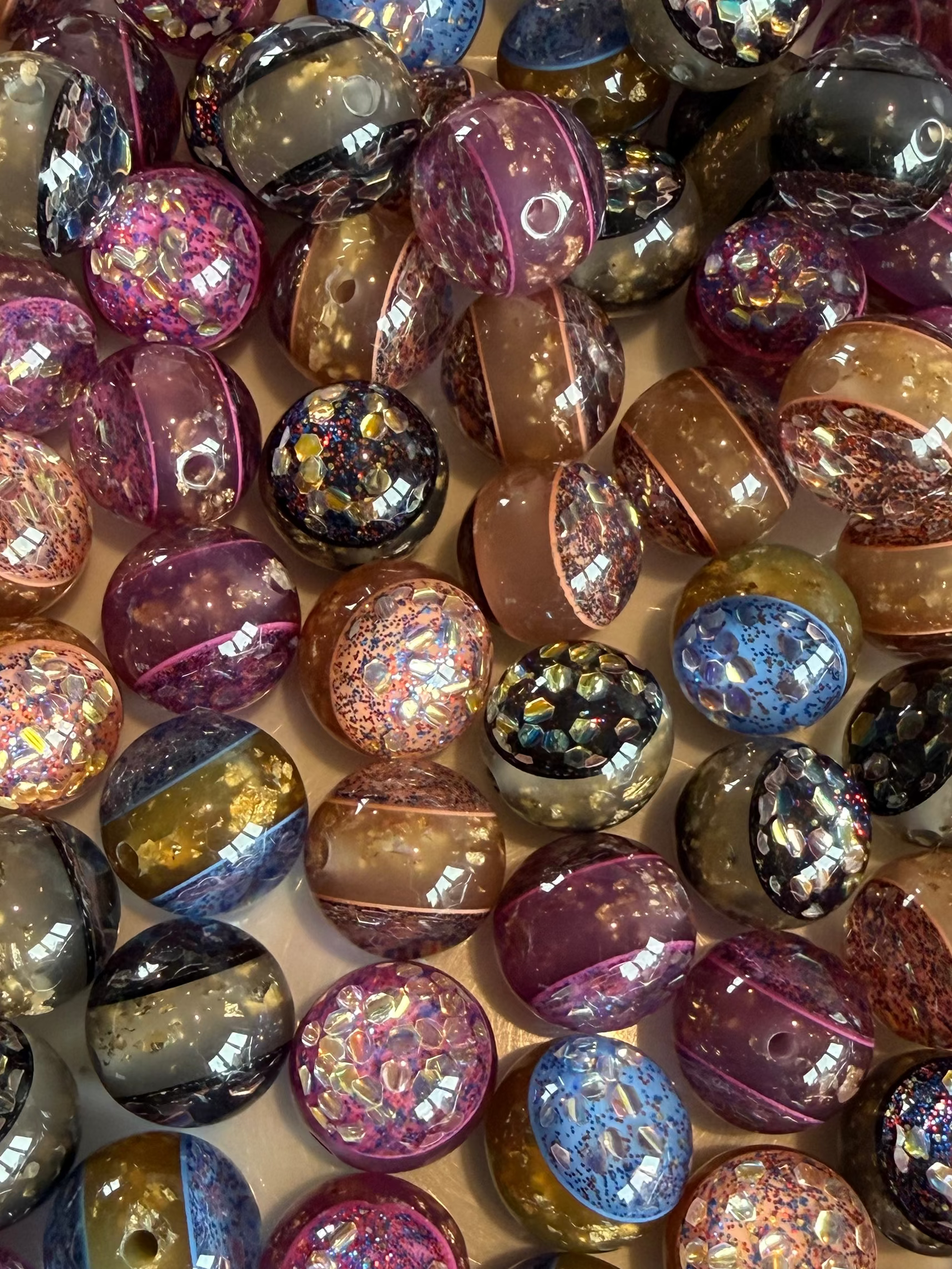 16mm Resin Beads mixed - pack of 5
