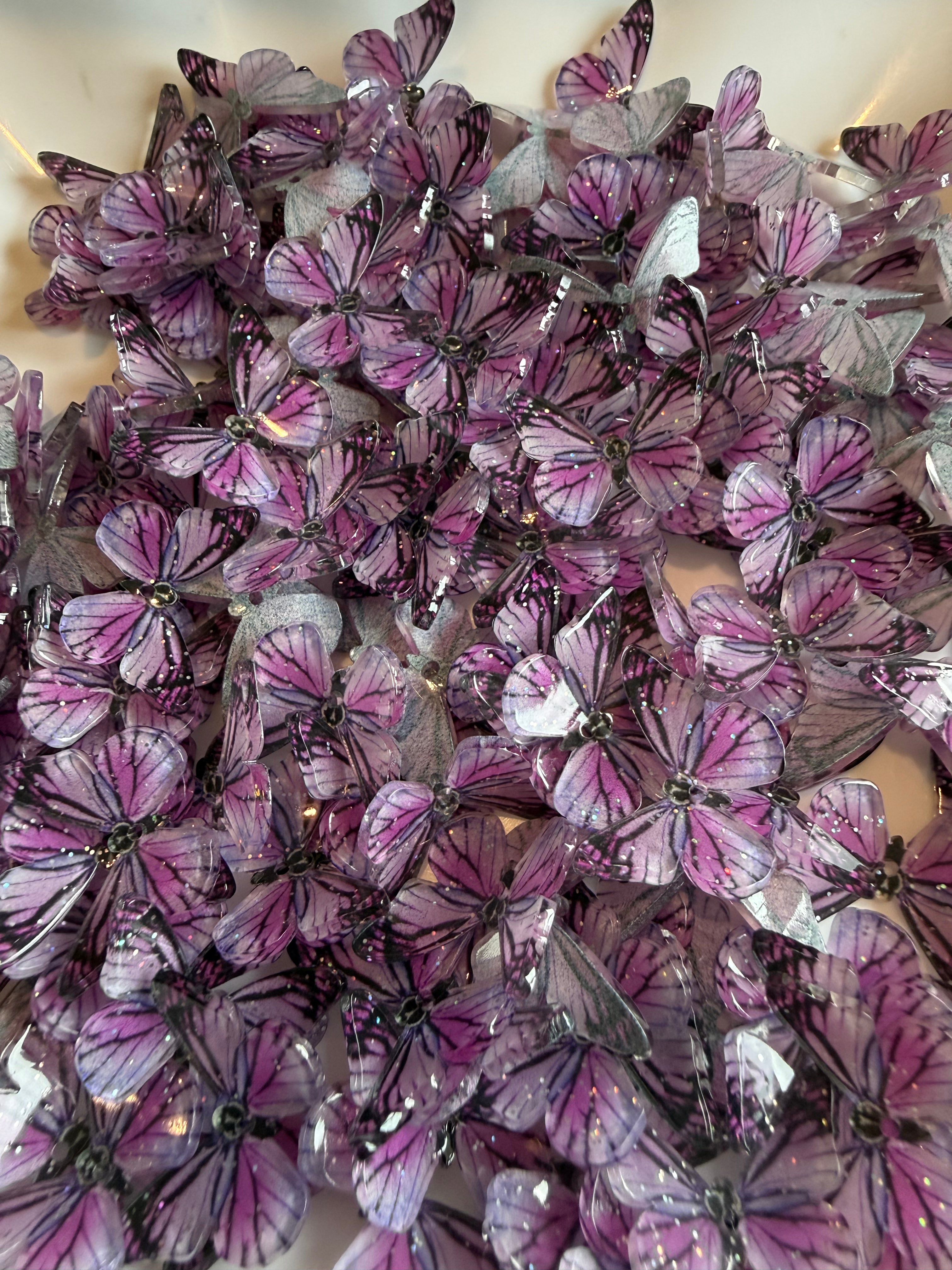 Acrylic butterfly beads pack of 10 for jewellery making and craft projects - Kingyscrafts